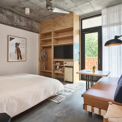 Carpenter Hotel Hotels near Westlake Stadium