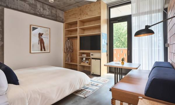 Carpenter Hotel