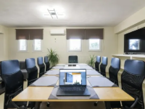 塞薩洛尼基城門機場酒店 塞爾米酒店