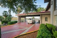 La Quinta Inn by Wyndham Corpus Christi North - parkir