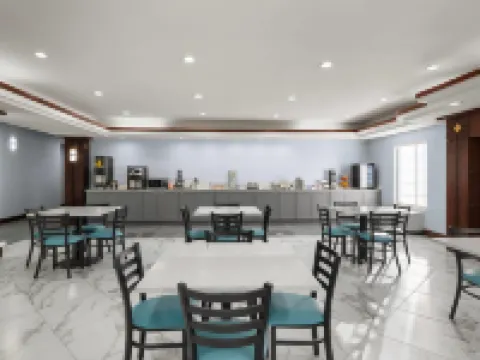 溫德姆道奇城戴斯酒店 道奇城酒店