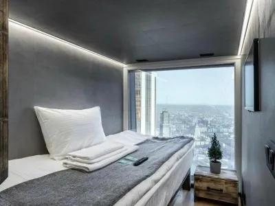 Dot Space 84 Các khách sạn gần Đài quan sát PANORAMA360