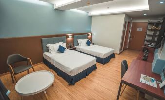 Henia Hotel