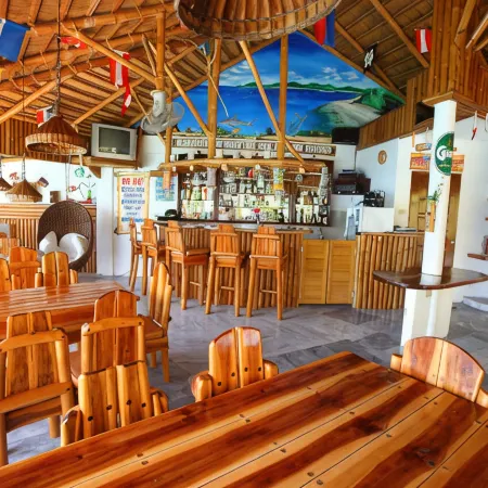 Dolphinbay Beachfront & Dive Resort