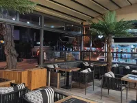 Konur Hotel Отели рядом с достопримечательностью «Чанкая»