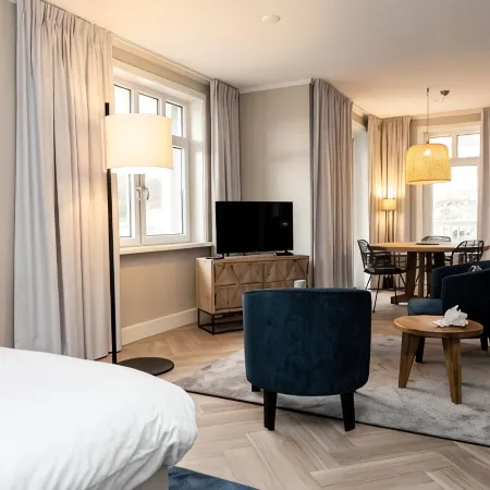 Hampton Home B&B Suites