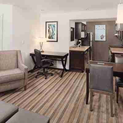 Hyatt House Mt Laurel Rooms