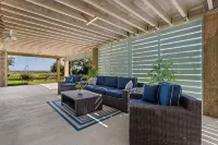 Long Beach Bungalow-3Br/2 bath - 4-Star