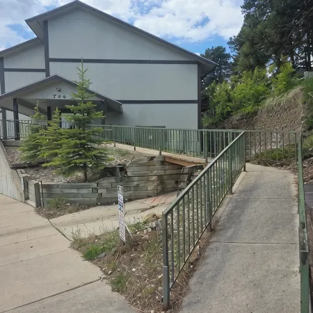 2 King Suites w/Private Baths, Near Deadwood & Terry Peak, Black Hills City View