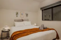 Family-Friendly 3BR | Games Room & Patio - Villas