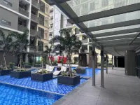 Gentry Manor - 1BR with Kitchen & Balcony2 mins to Okada - 6D - Water Park