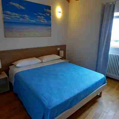 GREEN SEA RELAX - in the hills of the city and in the vicinity of the 5 Terre Rooms