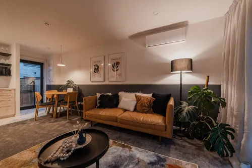 Luxury Central City Getaway -  Ferienhäuser