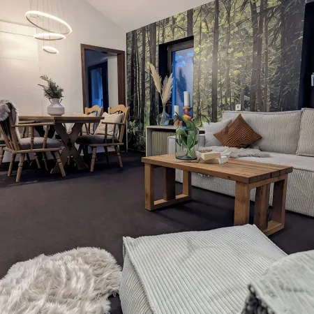 Tree house suite - family-friendly with play corner and unique bunk bed