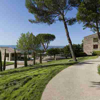 Mas des Herbes Blanches Hôtel & Spa – Relais & Châteaux Hotel Exterior
