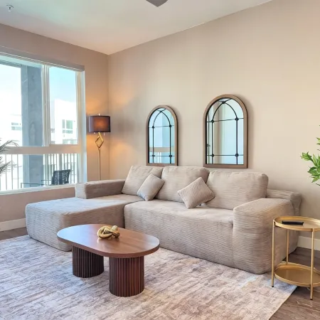 Upscale Escape 10 Min from Disneyland With Pool & Gym