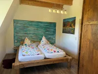 Gutshaus Voithenberghütte right on the edge of the forest, wellness area dog-friendly - Familievenlig