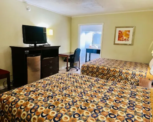 Astoria Hotel North Hotels in Danville