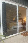 Pantai Indah (Beautiful Beach) Villa, Hervey Bay - 3-Star