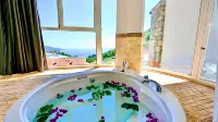 Azure Palm Resort hotel - badewanne