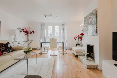 Modern Tower Bridge 3BR House - Виллы