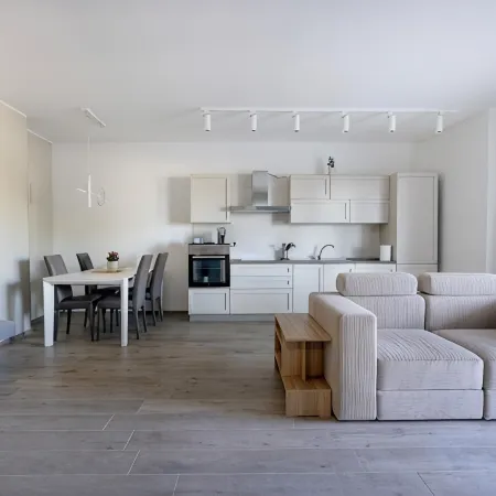 Borgo Felice - Modern Apartments + Free Parking