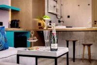 Dyo Suites - bar