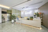 Xiangyang Aishang Leju Boutique Hotel (Shenzhen Industrial Park) - Bãi đậu xe