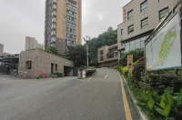黄石逅宿民宿 - バルコニー