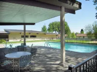 Best Western Sunset Inn - piscina