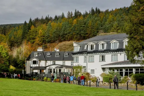 The Glendalough Hotel - bar