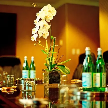 Hampton Inn & Suites, by Hilton - Vancouver Downtown