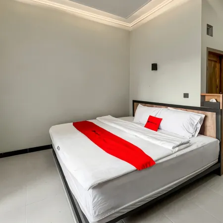 RedDoorz Syariah @ Tigadua Wonosobo