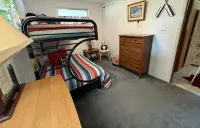 Lakehouse on the water with amazing view and private dock - Homestays