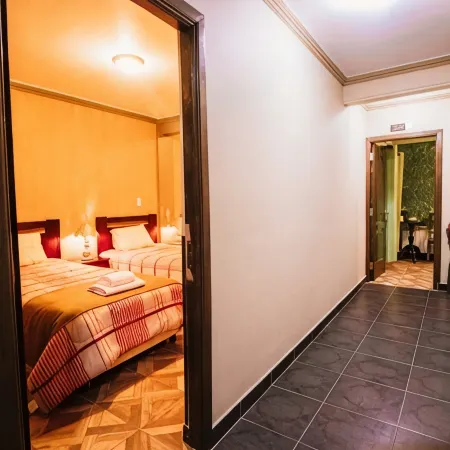 Las Tholas Hotel