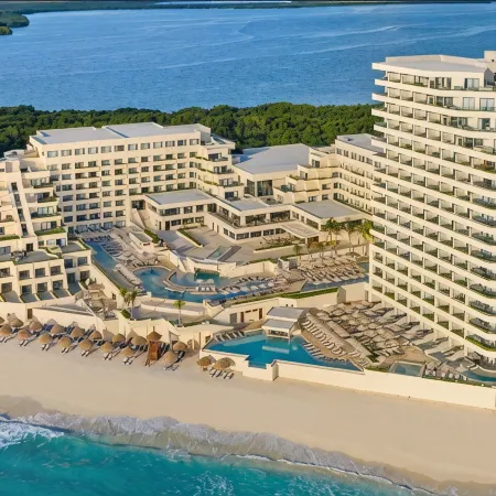Secrets Mirabel Cancún Resorts and Spa