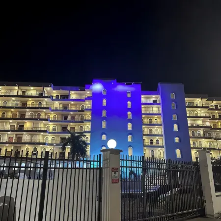 Rare Gem: 3-Bedroom with Direct Pool Access & Peloton Bike!