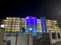 Rare Gem: 3-Bedroom with Direct Pool Access & Peloton Bike!