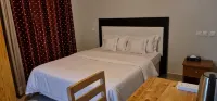 Traveller's Stay - Motels