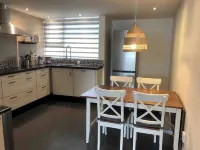 Spacious apartment within walking distance of the beach