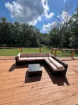Charming 3-BR Cabin/House, Pool, creek, 35Acres with Fiber Internet in Pikeville
