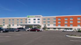 Holiday Inn Express & Suites TAMPA EAST - YBOR CITY by IHG