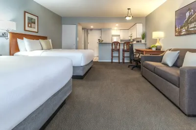 Hôtel Saint-Laurent Montréal Hotels near Laurier Park