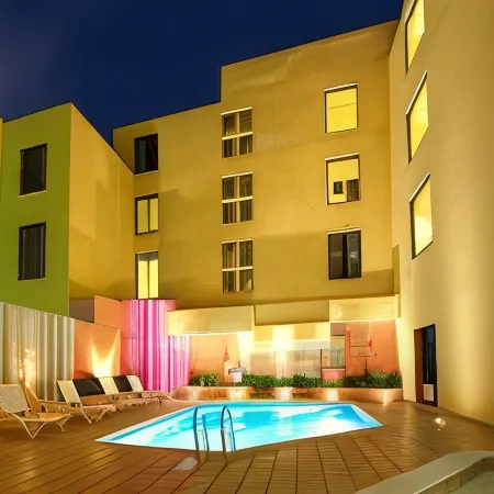 Hotel Plaza Colonial