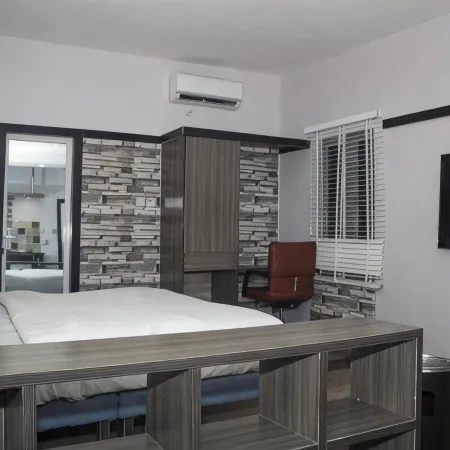 Premiership UK Suites