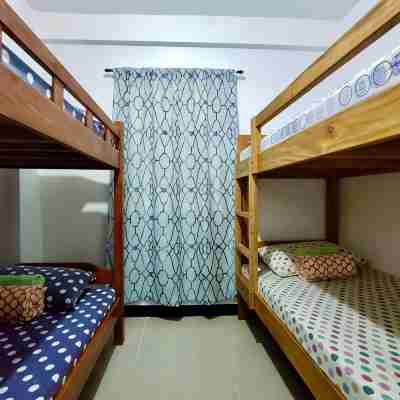 Baguio Vacation House with Amazing Sunset View Rooms