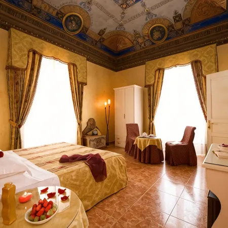Hotel Joli