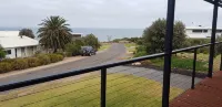 Breeze on Northbay Beach - Beach House - Homestays