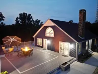 Rocky River Resort - 4-Star