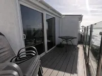 Montagu Steps 3 bedroom apartment with sea views